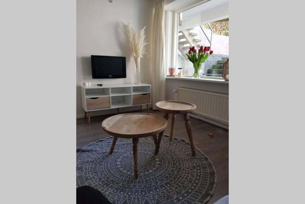 Ferienwohnung Schoon Sfeervol Souterrain Katwijk aan Zee Exterior foto